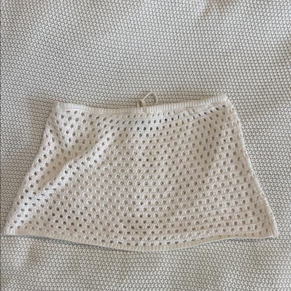 White Crochet Mini Skirt - Picture 2 of 2